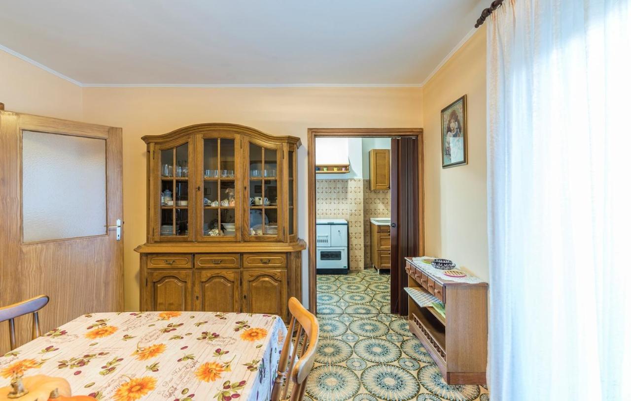 Ferienhaus Zora With Whirlpool Sveti Lovreč Pazenatički Dış mekan fotoğraf
